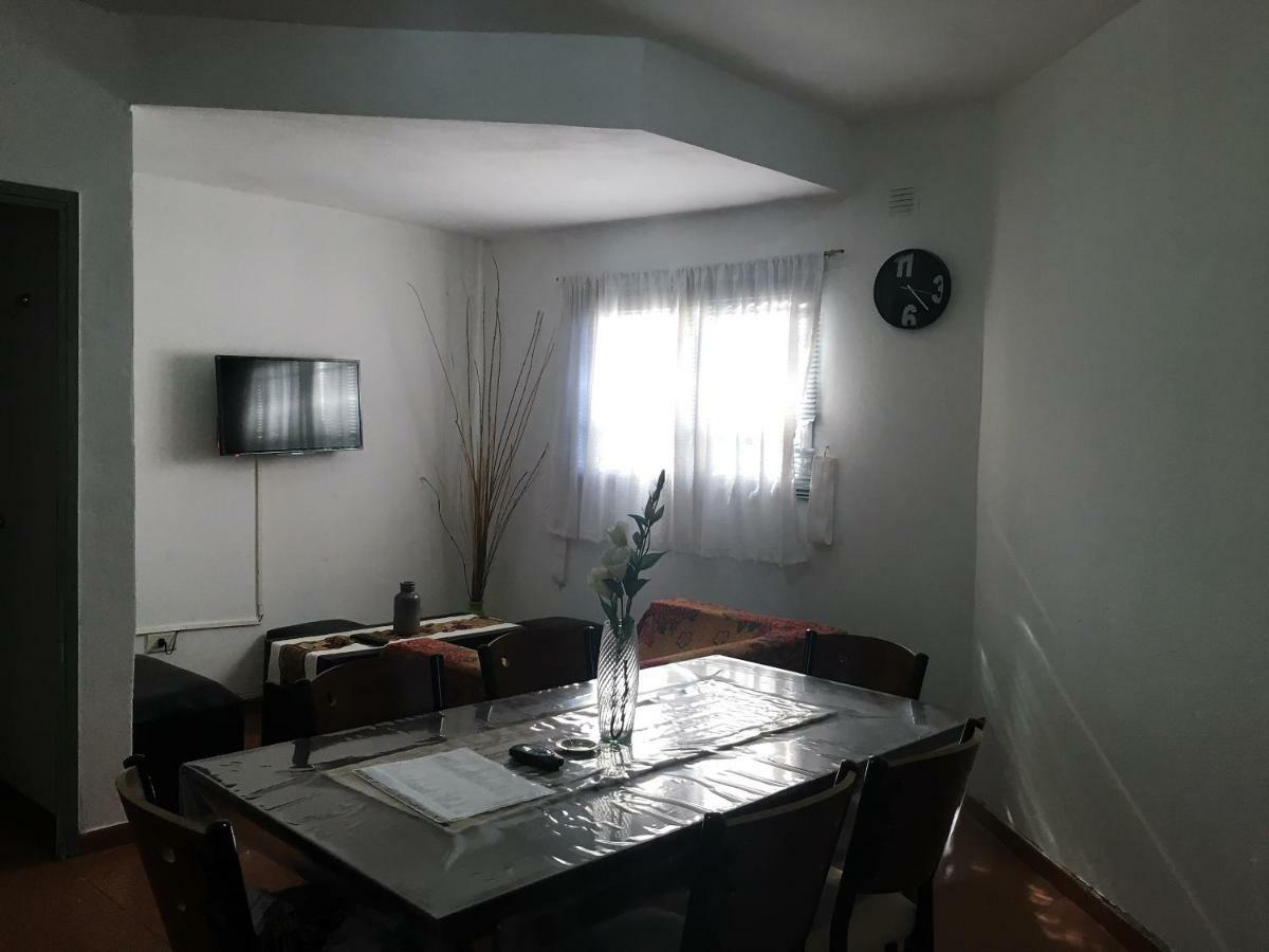 Complejo Kalifornia Apartment Пилар Екстериор снимка