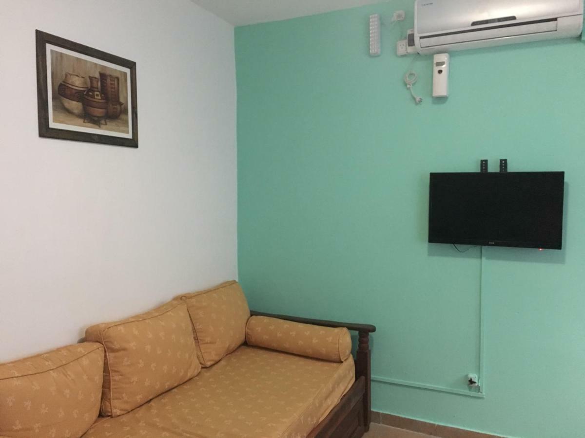 Complejo Kalifornia Apartment Пилар Екстериор снимка